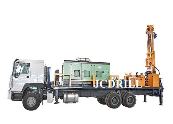 Φορτηγό εγκαταστάσεων γεώτρησης διατρήσεων νερού μηχανών diesel Yuchai αεροσυμπιεστών Kaishan